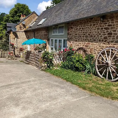 Ferienwohnung Les Petits Champs Buais-les-Monts Exterior foto