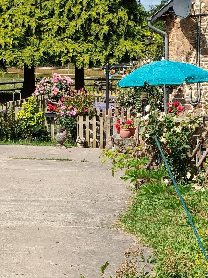 Homestay Les Petits Champs Buais-les-Monts